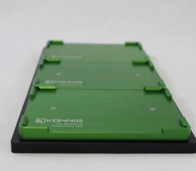 Microplate 3 position Flat Carrier – by Konnis