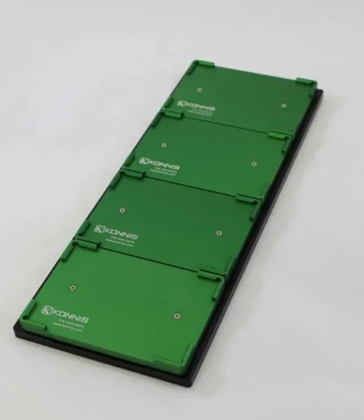 Microplate 4 position Flat Carrier – by Konnis