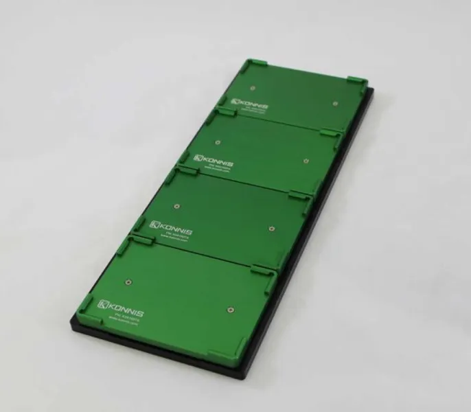 Microplate 4 position Flat Carrier – by Konnis
