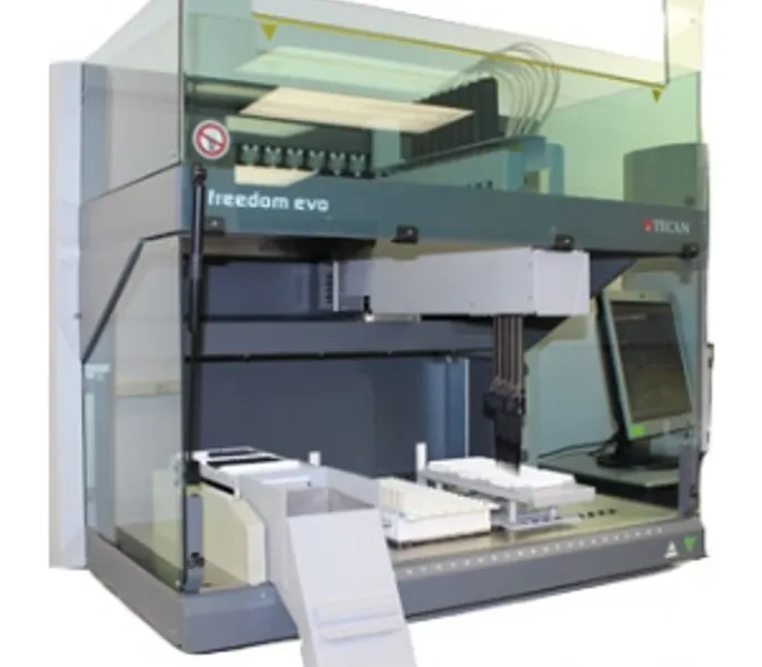 Tecan EVO 100